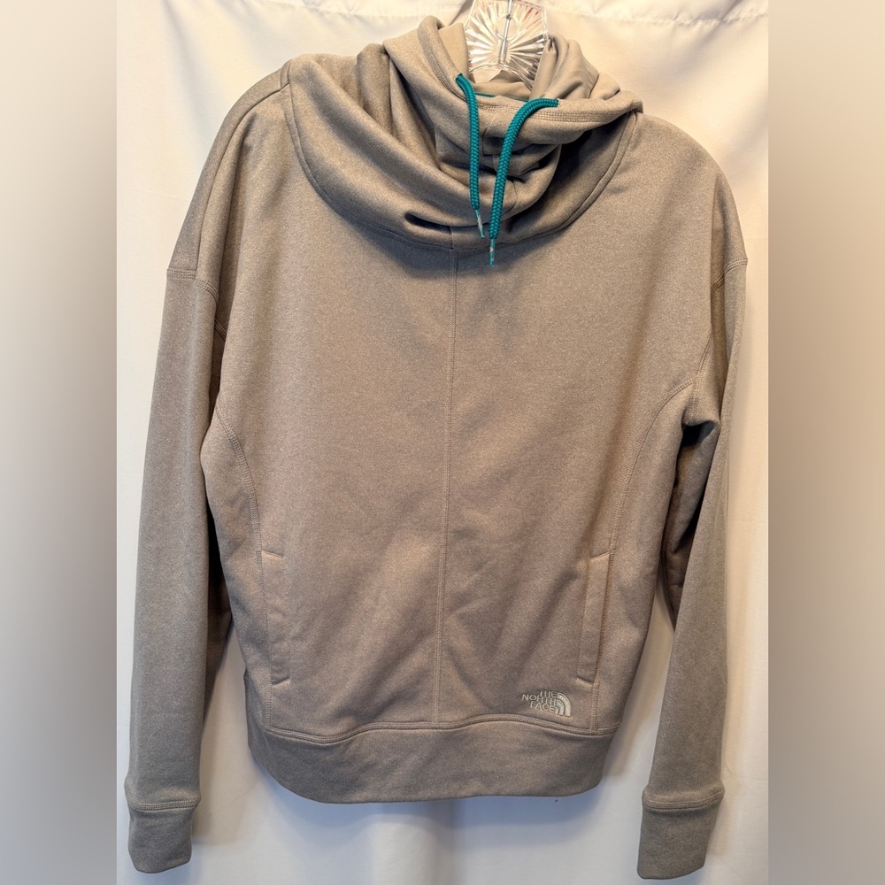 The North‎ Face Women's Medium Lanna Pullover Funnel Neck Gray Silver Cowl Neck